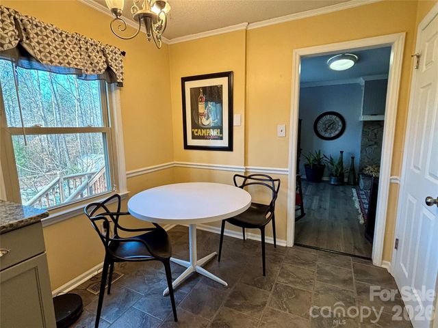 209 Cottonwood Drive, Mount Holly, NC 28120