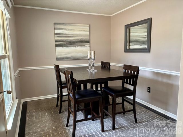 209 Cottonwood Drive, Mount Holly, NC 28120