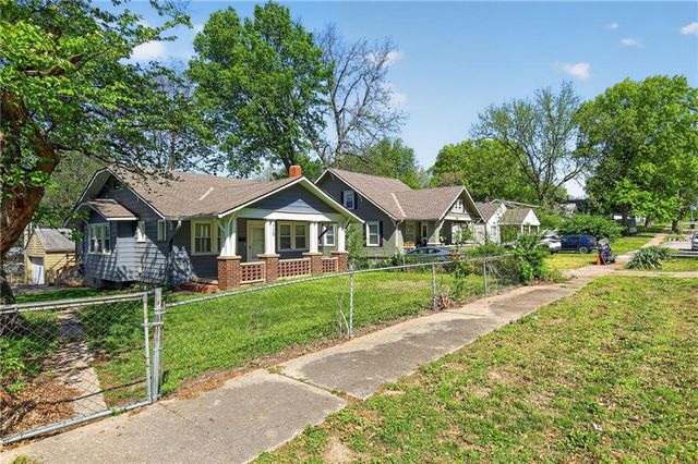 112 N Ash Avenue, Independence, MO 64053