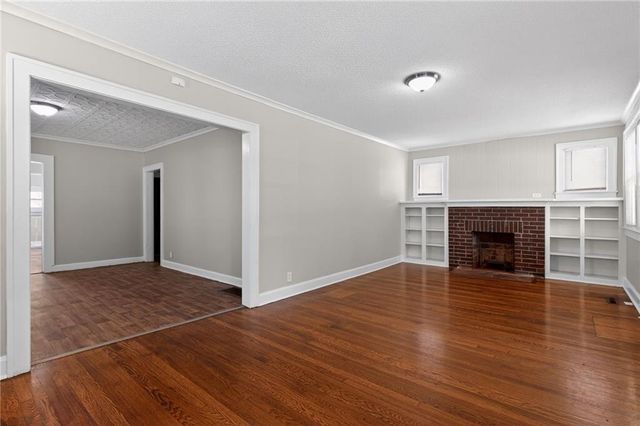 112 N Ash Avenue, Independence, MO 64053