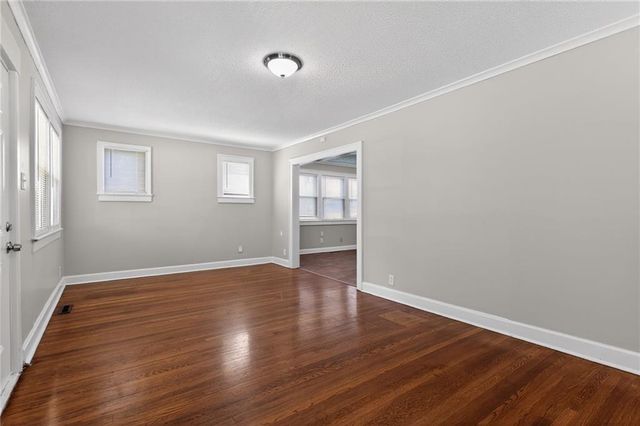 112 N Ash Avenue, Independence, MO 64053