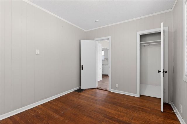 112 N Ash Avenue, Independence, MO 64053