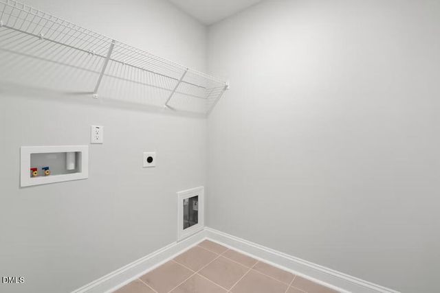 517 Eversden Drive, Zebulon, NC 27597