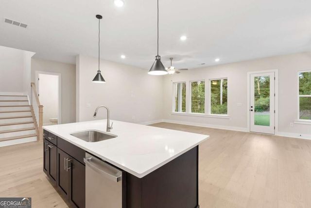 4665 Beechnut Circle, Cumming, GA 30028