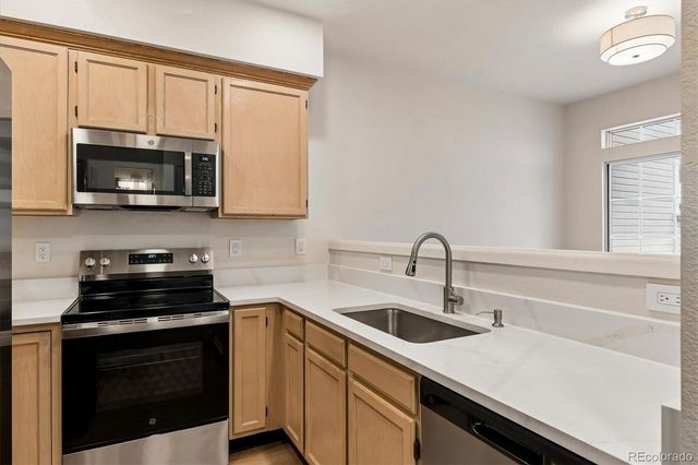 2910 W Long Circle D, Littleton, CO 80120