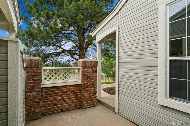 2910 W Long Circle D, Littleton, CO 80120