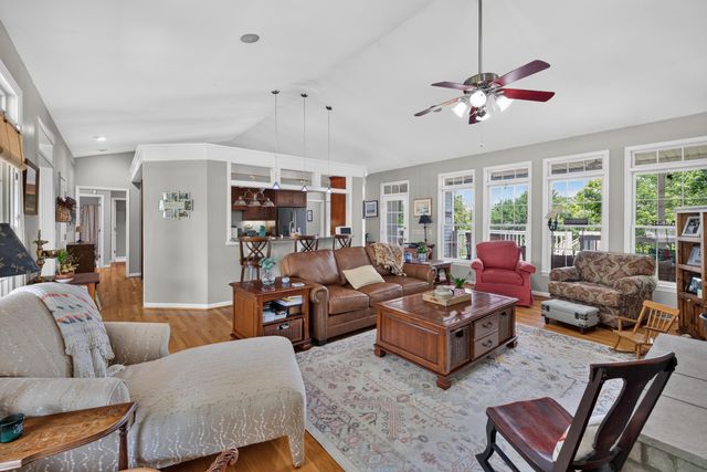 115 St Michaels Crossing, Danville, KY 40422