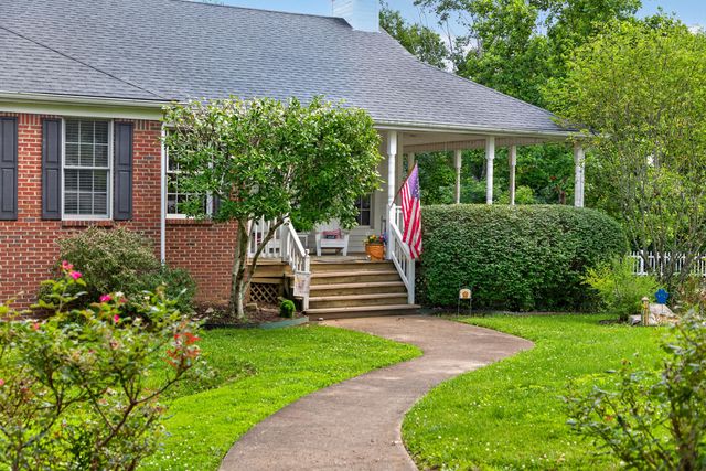 115 St Michaels Crossing, Danville, KY 40422