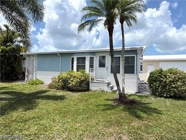 4701 Mayflower WAY W, Estero, FL 33928