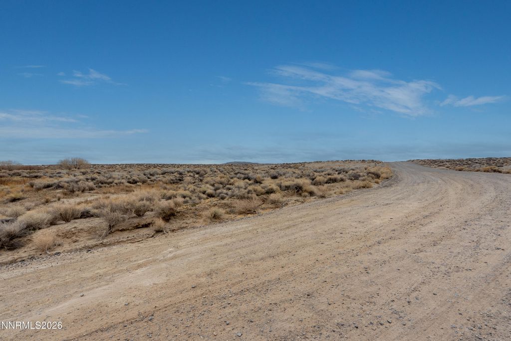 Image 22 of property listing at 17001 Lahontan Dam Road, Fallon, NV 89406