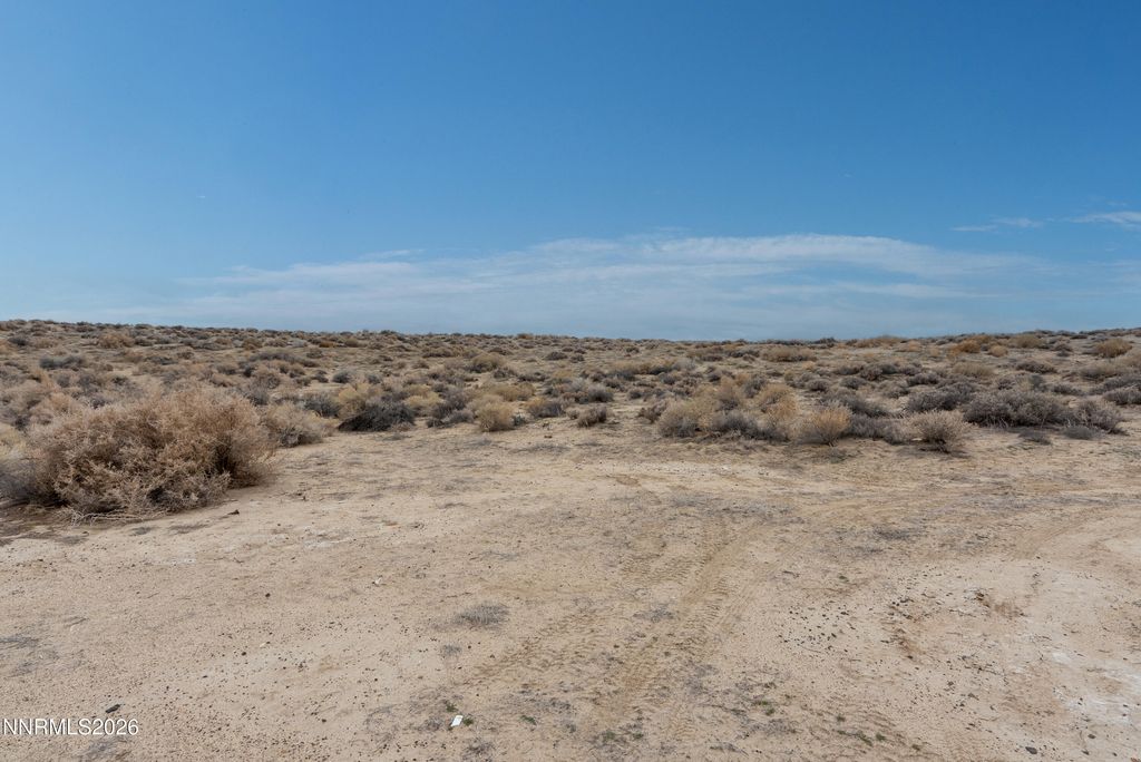Image 28 of property listing at 17001 Lahontan Dam Road, Fallon, NV 89406