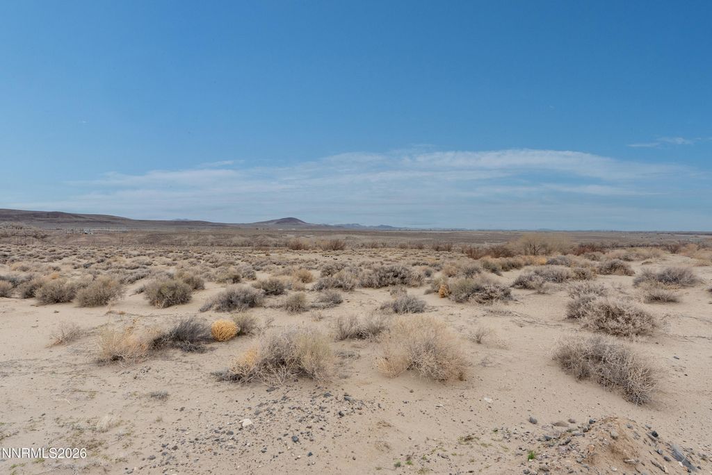 Image 35 of property listing at 17001 Lahontan Dam Road, Fallon, NV 89406