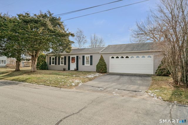 54 Sea Crest Avenue, East Lyme, CT 06357