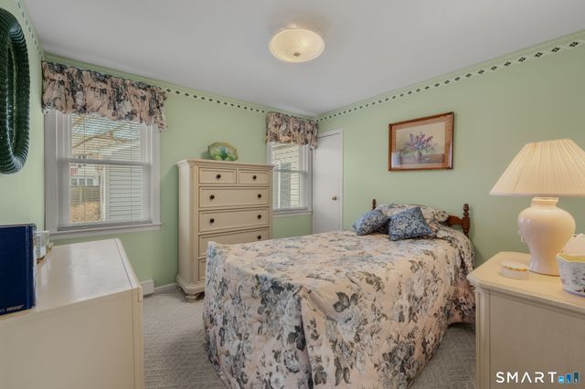 54 Sea Crest Avenue, East Lyme, CT 06357