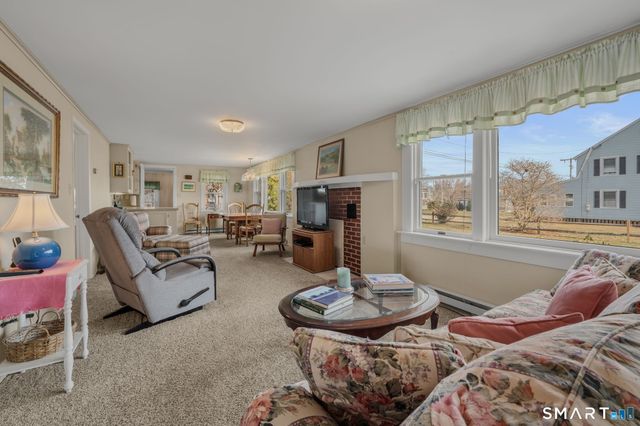 54 Sea Crest Avenue, East Lyme, CT 06357