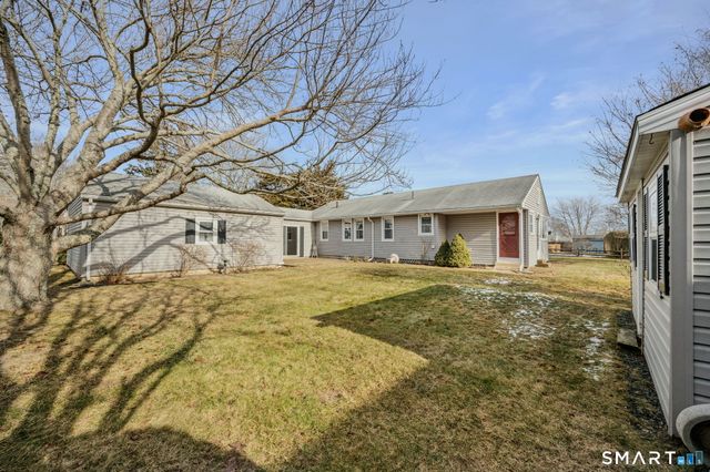 54 Sea Crest Avenue, East Lyme, CT 06357