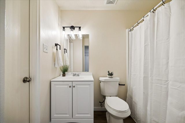 5639 Tiger Lilly Way, Houston, TX 77085