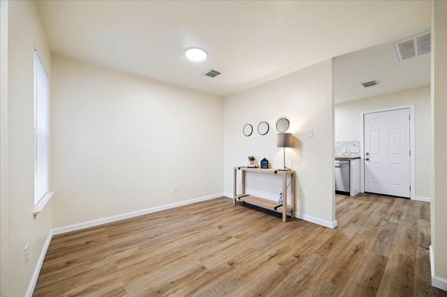 5639 Tiger Lilly Way, Houston, TX 77085