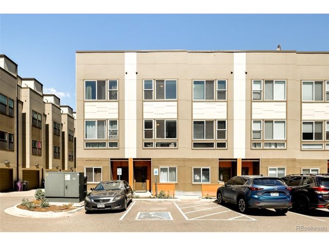 365 22nd St 2, Denver, CO 80205