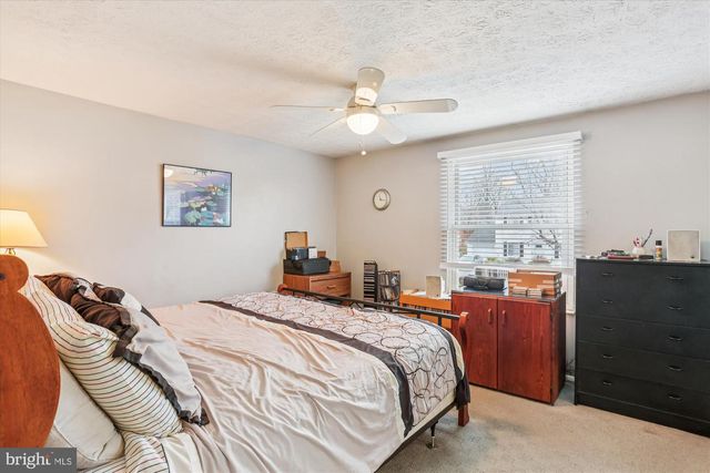 24052 SUGAR CANE LN, Gaithersburg, MD 20882