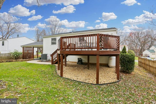 24052 SUGAR CANE LN, Gaithersburg, MD 20882