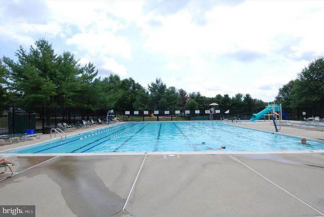 24052 SUGAR CANE LN, Gaithersburg, MD 20882