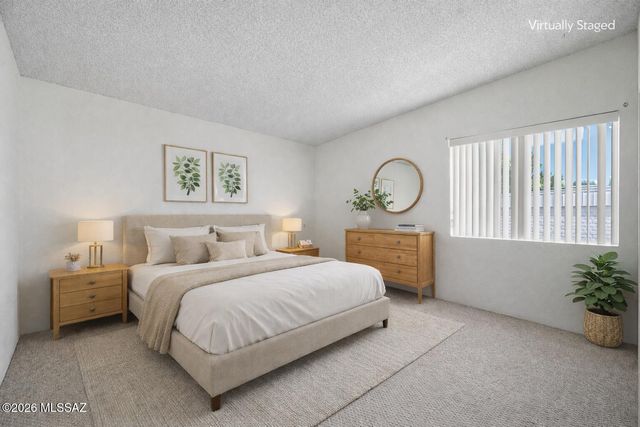 413 W San Ignacio, Green Valley, AZ 85614