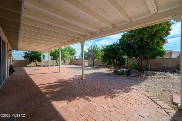 413 W San Ignacio, Green Valley, AZ 85614