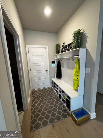 306 Lowebrook Court, Fairburn, GA 30213