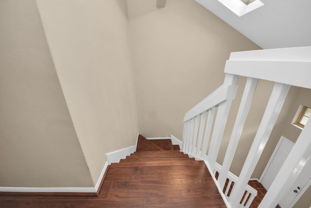 1022 Memorial Village Dr Drive, Houston, TX 77024