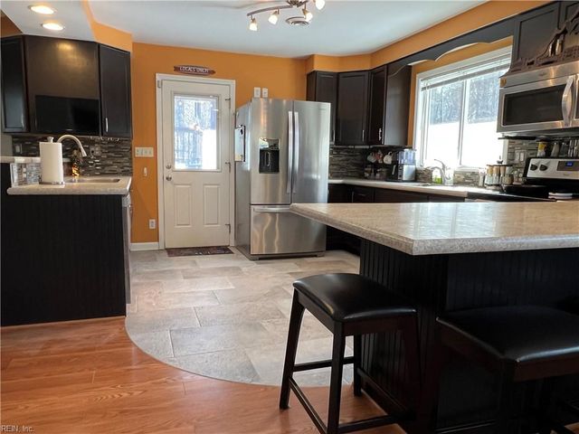 2233 Paris ST, Virginia Beach, VA 23454