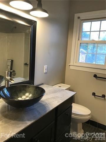 5027 Baylor Drive, Charlotte, NC 28210