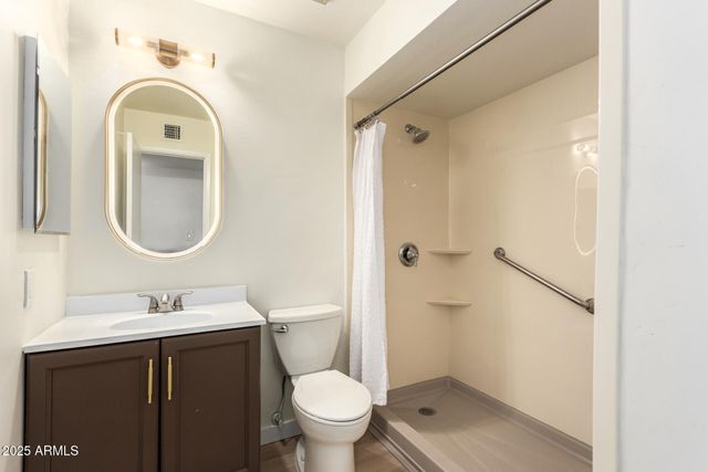 1718 E GAYLON Drive, Tempe, AZ 85282