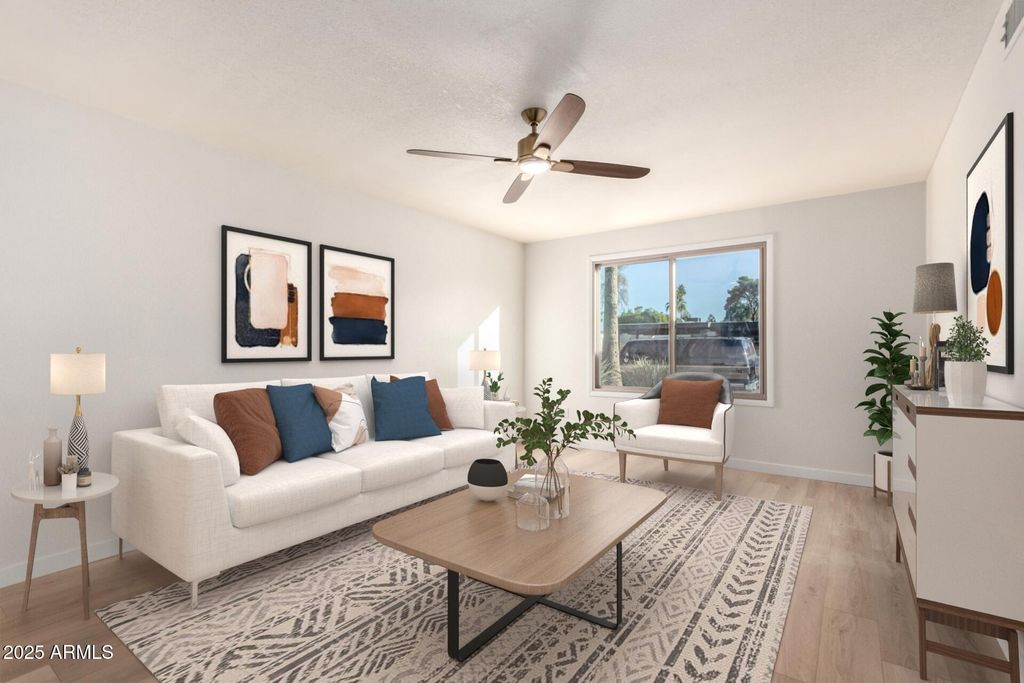 1718 E GAYLON Drive, Tempe, AZ 85282