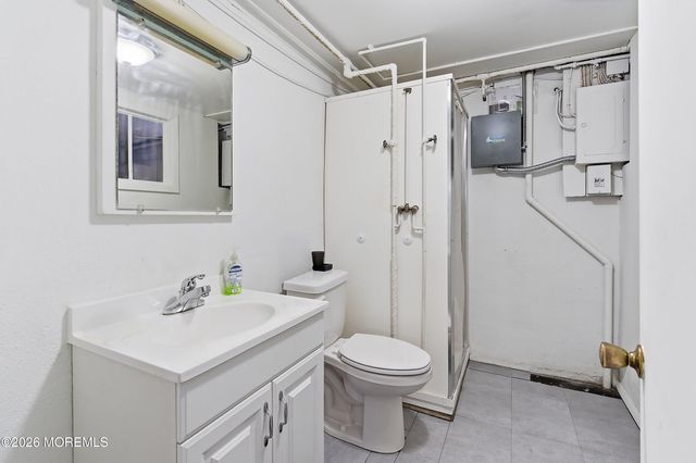 240 Wainwright Street, Forked River, NJ 08731