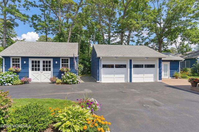 240 Wainwright Street, Forked River, NJ 08731