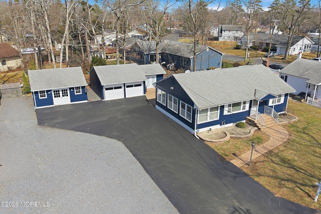 240 Wainwright Street, Forked River, NJ 08731