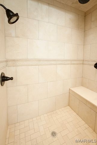 84 ELKMONT Way, Wetumpka, AL 36093