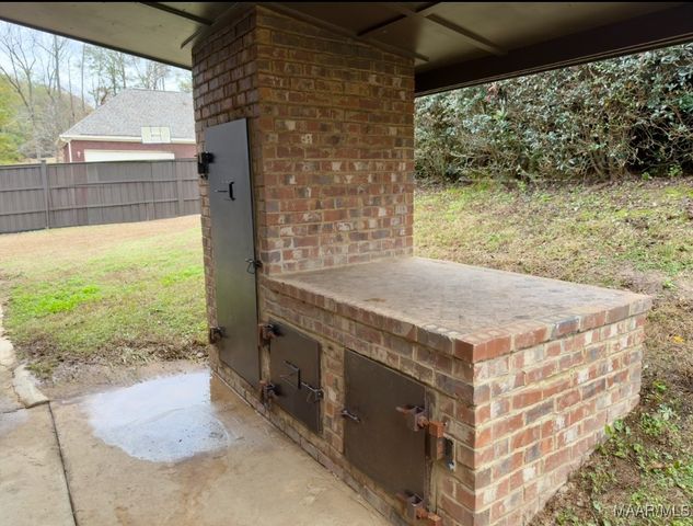 84 ELKMONT Way, Wetumpka, AL 36093