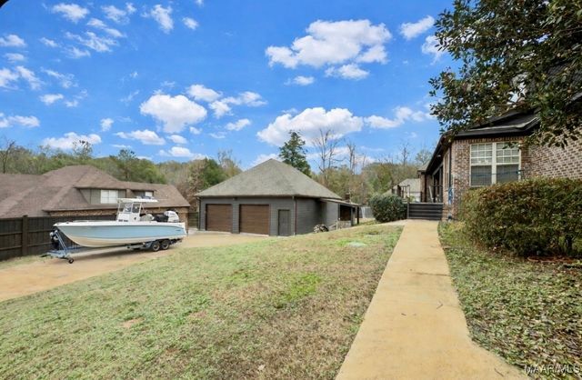 84 ELKMONT Way, Wetumpka, AL 36093