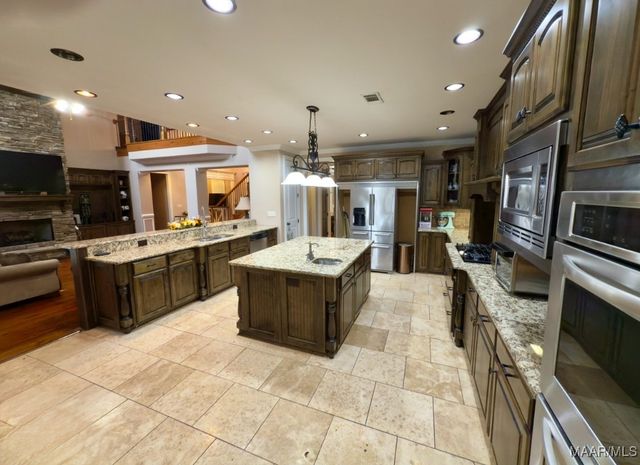 84 ELKMONT Way, Wetumpka, AL 36093