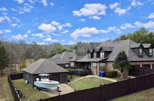 84 ELKMONT Way, Wetumpka, AL 36093