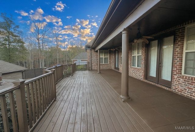 84 ELKMONT Way, Wetumpka, AL 36093