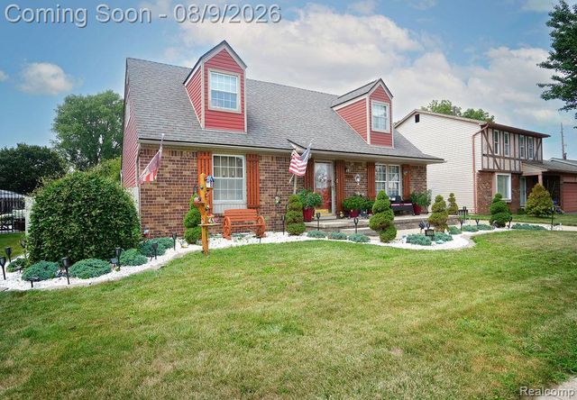 25058 Montebello Drive, Woodhaven, MI 48183