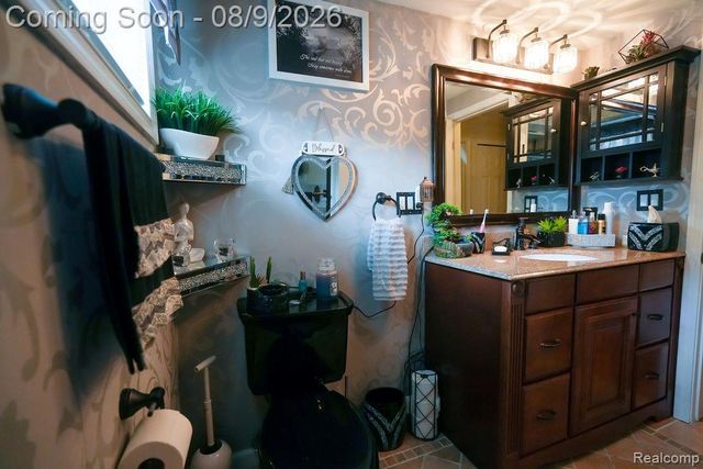 25058 Montebello Drive, Woodhaven, MI 48183