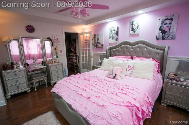25058 Montebello Drive, Woodhaven, MI 48183