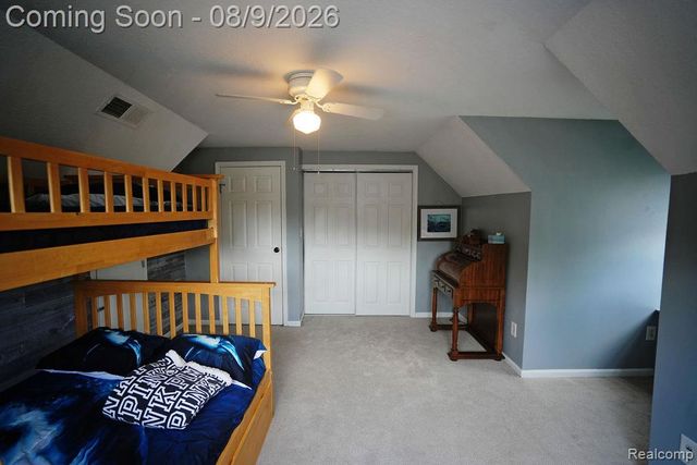 25058 Montebello Drive, Woodhaven, MI 48183