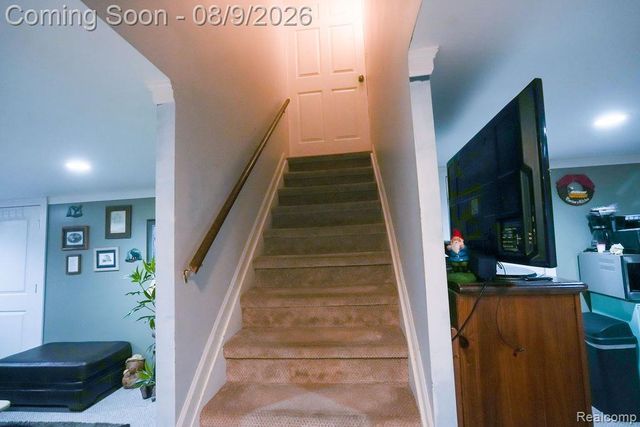 25058 Montebello Drive, Woodhaven, MI 48183