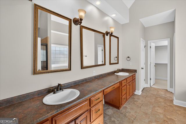 2001 Glen Oaks Drive, Statesboro, GA 30461