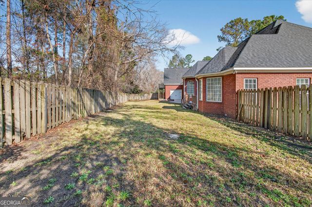 2001 Glen Oaks Drive, Statesboro, GA 30461